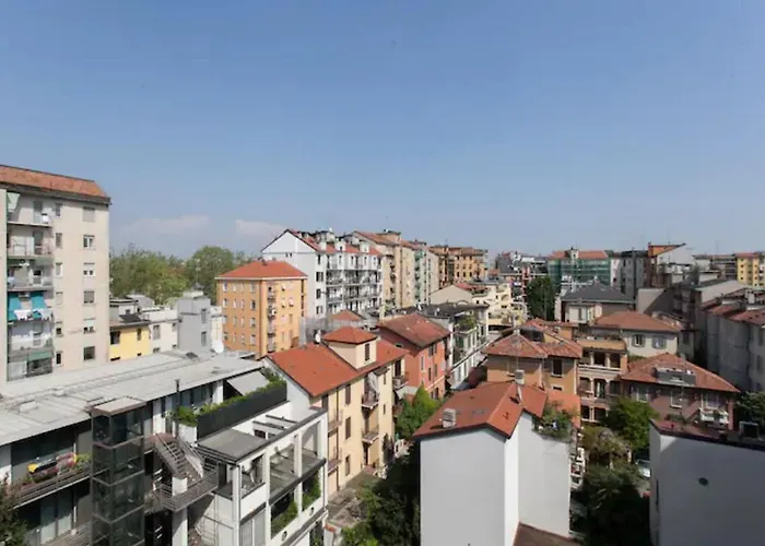 Guesthost - Piazzale Susa Bright Flat Con Veranda Milán, Italia