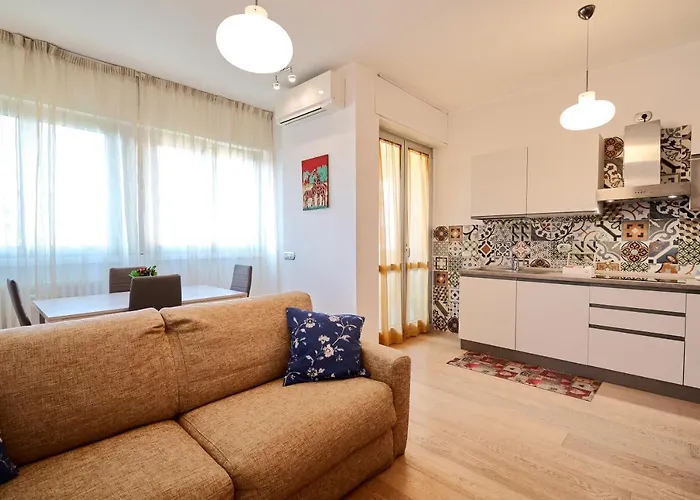 Skyline Apartment Mediolan, Włochy