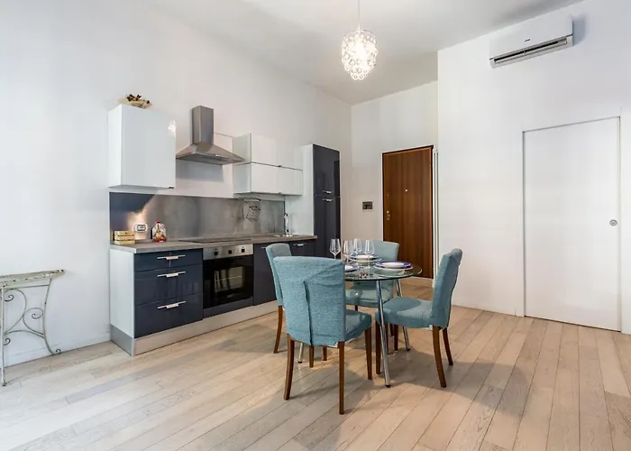 Guesthost - Milano Central Station Renovated Apt, Itália