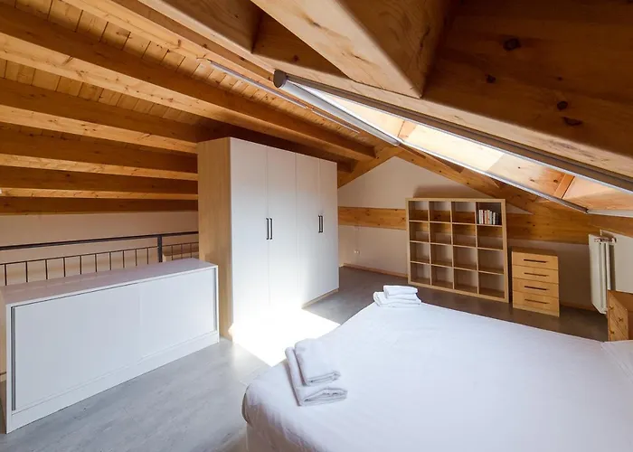 Hbhall Residenze Darsena Mediolan, Włochy