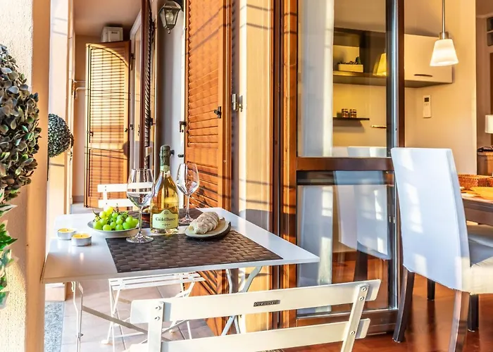 Ferienwohnung Prada House - Posto Auto Coperto Mailand, Italien