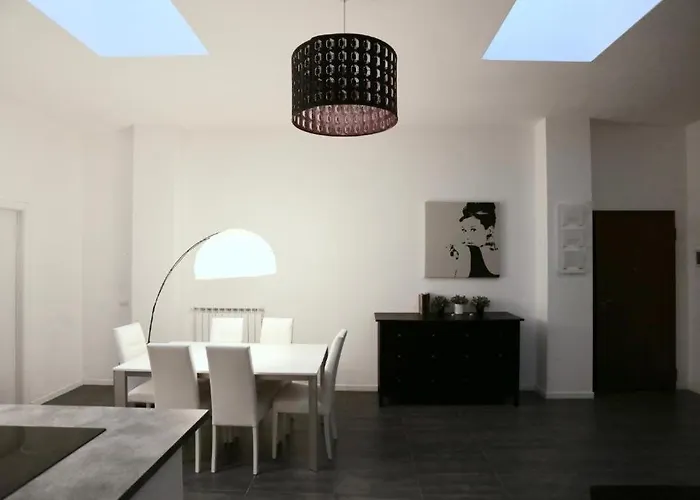 Trend Apartments Vicio La Metro Maciacchini Appartamenti Moderni Wi Fi Gratuito Nuova Gestione Мілан, Італія