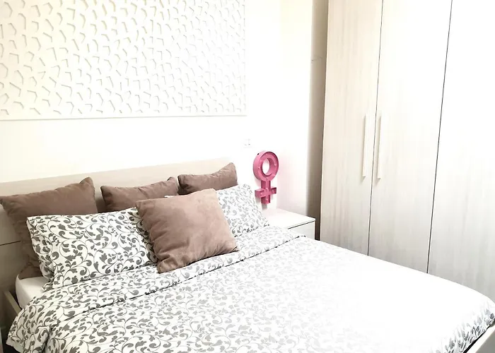 Trend Apartments Vicio La Metro Maciacchini Appartamenti Moderni Wi Fi Gratuito Nuova Gestione Mediolan, Włochy