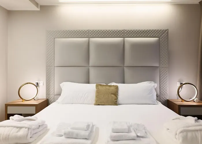 Prestige Boutique Aparthotel -Piazza Duomo Milão, Itália