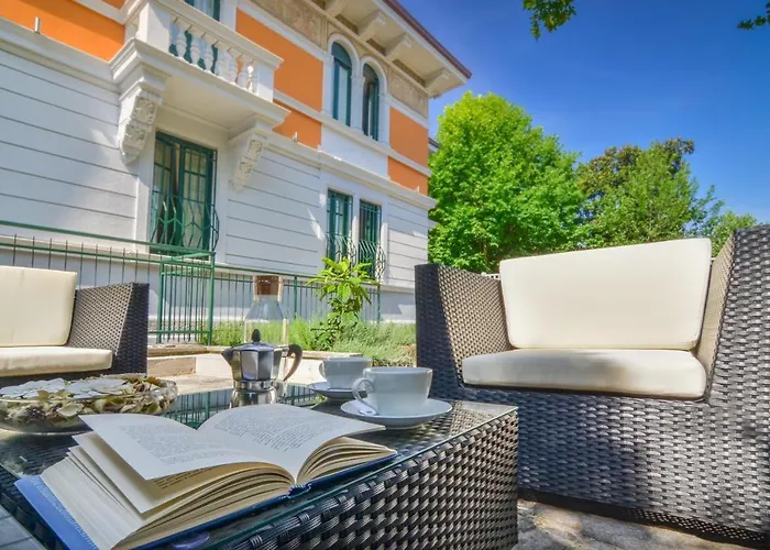 Villa Massari Milão, Itália