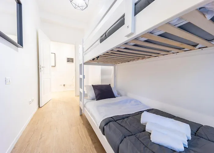 Appartamento Sansiro Luxury Wi-Fi & Netflix Milano, Italia