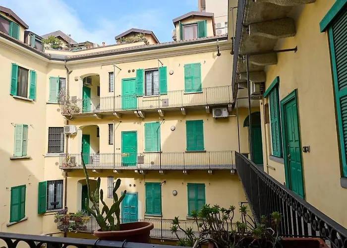 Modern Apartment - Near Isola Distric And Centrale Milán, Italia