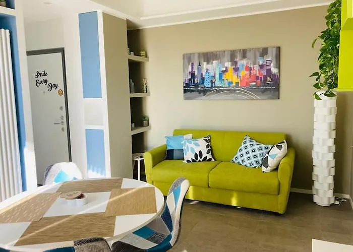 Appartamento FK HOUSE - Casa moderna con vista Olimpiadi 2026 Milano, Italia
