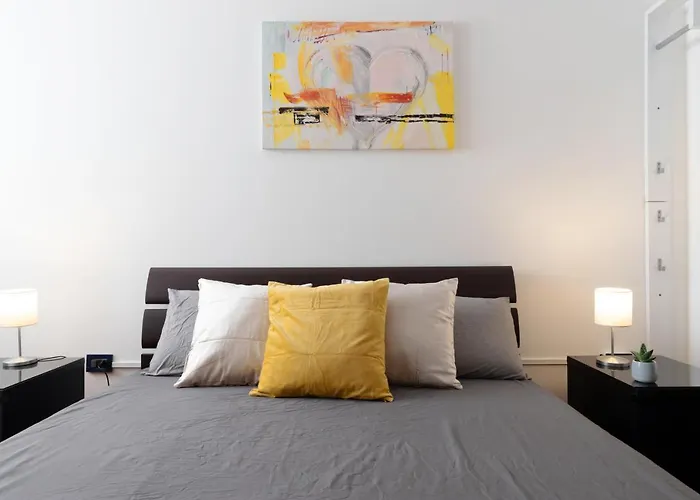 Terrace At 20 Minutes From Duomo - Homeunity Milano, Italia