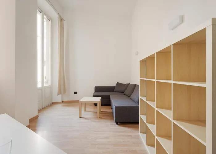 Guesthost - Central Studio Apts Milano-Corso Magenta, Ιταλία