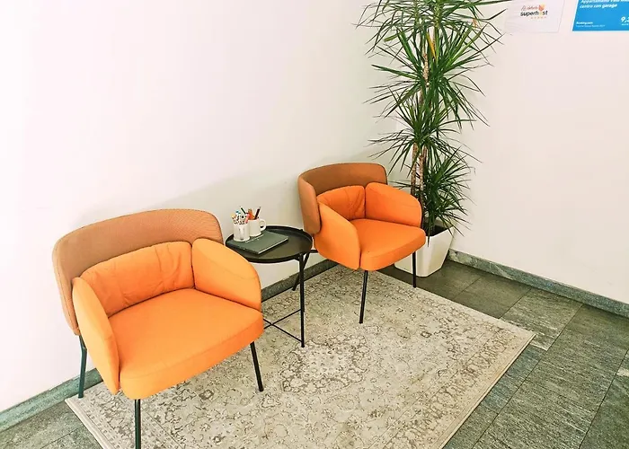 Appartamenti Vela Milano Centro Con Garage, Italien