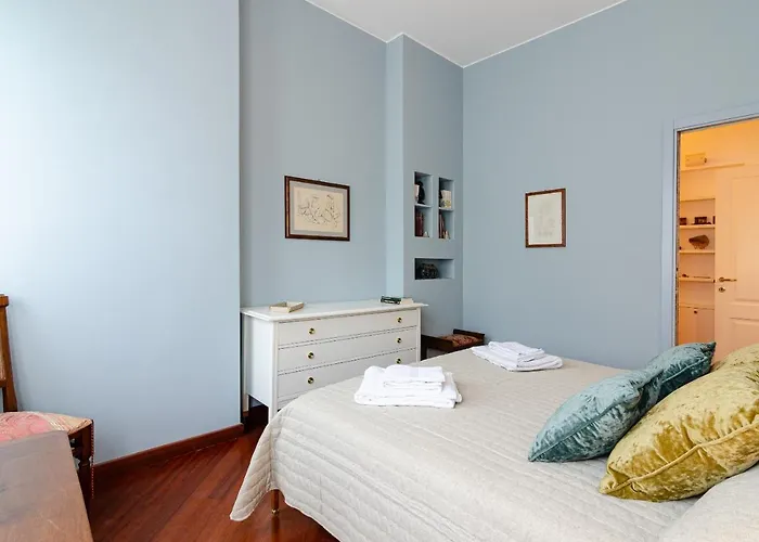 Lux Contemporary Flat - Porta Romana Milão, Itália