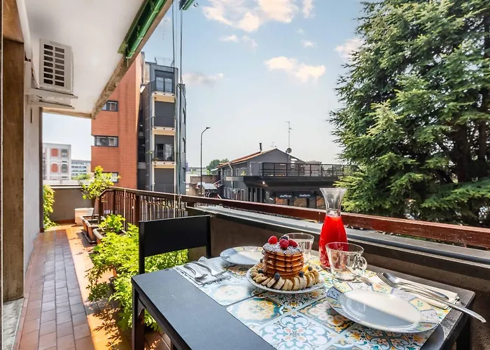 Casa Cosy Suite Flamingo Mediolan, Włochy