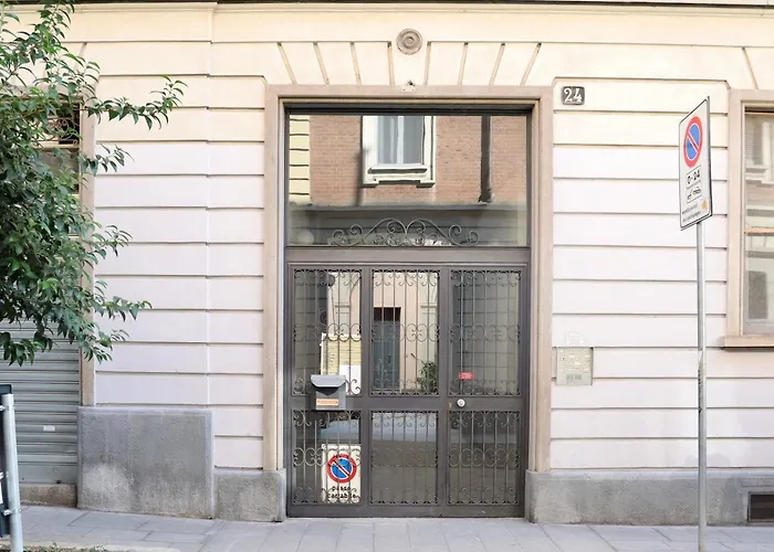 Duca Di Porta Romana, Viaorti Milán, Italia