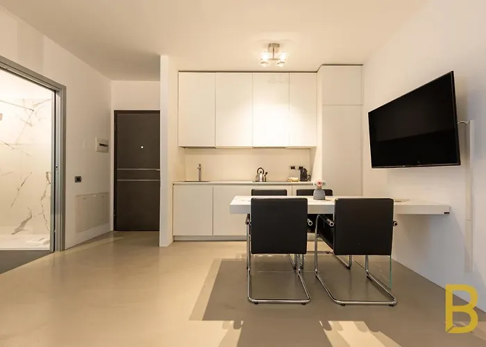 Beplace Apartments In Repubblica Milano, Italia
