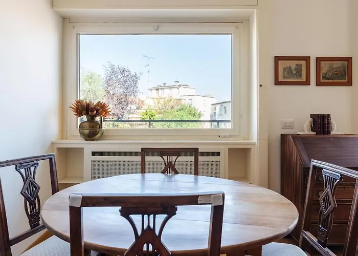 Elegante Bilocale San Calocero Apartamento Milão, Itália