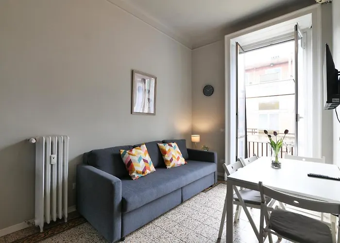 Apartamento Primopiano - Giacosa Milán, Italia
