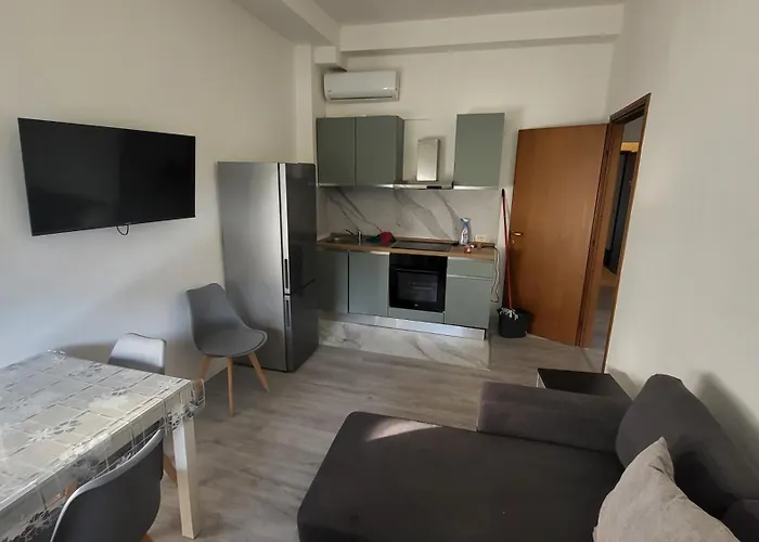 Toma Apartment Trilocale Moderno Per Max 6 Persone Milán, Italia