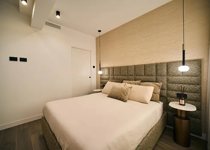 Appartamento Picasso Golden House Next To Duomo Milano, Italia