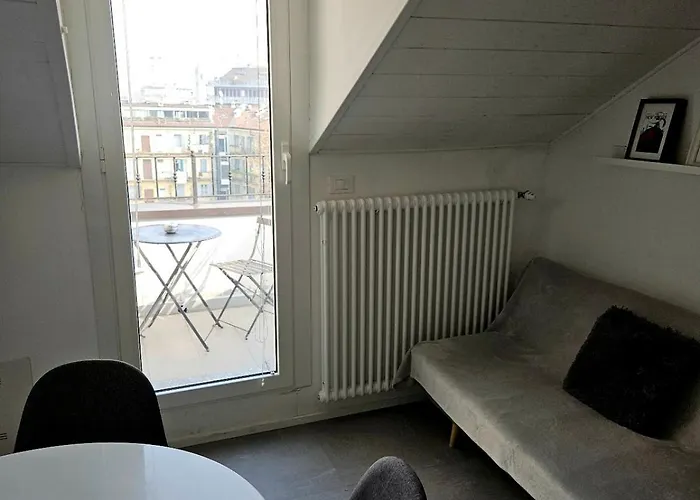 Romantic View Apartment Milan, Italy