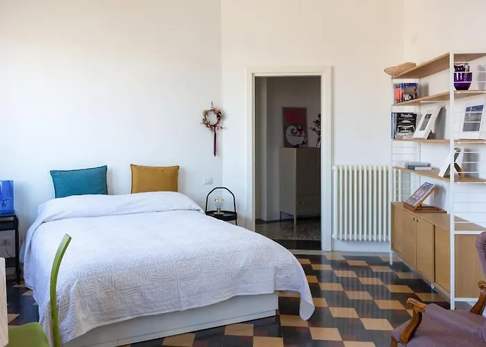 Big Bright Cozy Studio Apartment In Nolo Near Mm1 Milano, Italia