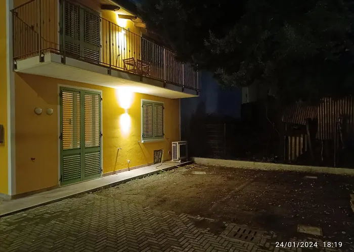 Un angolo a Milano..., Italia