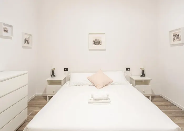 Sant Ambroeus Garden Apartment Milano, Italia