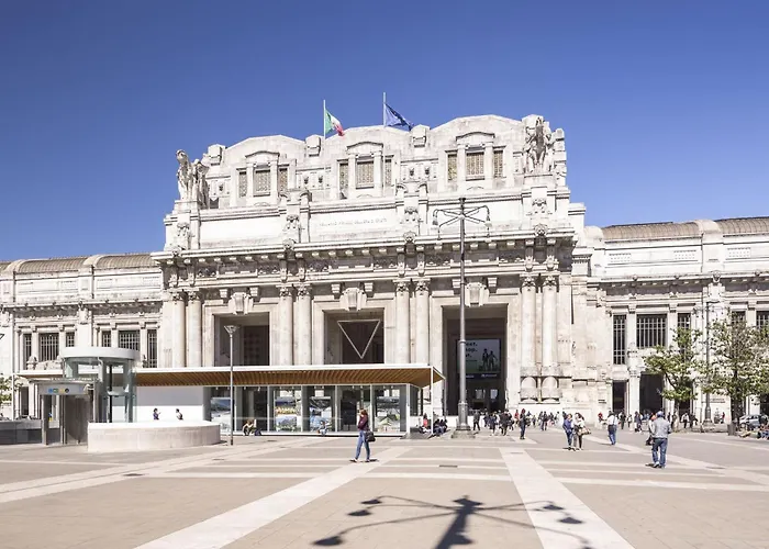 Milano Rifugio Stazione Centrale, Italia