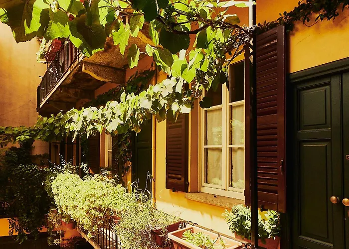 Lovelyloft - Alzaia Naviglio Milão, Itália