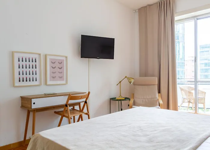 Palazzo Lombardia - Central Station - Bighome Milan, Italy