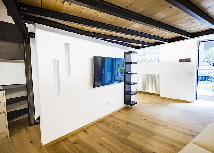 Apartamento Loft La Sedia Rossa - Centro Storico Milán, Italia