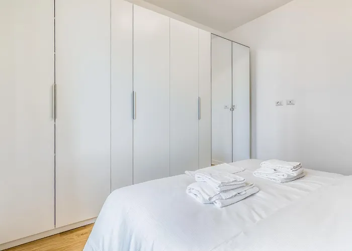 Appartamento Milan Via M. D'Agrate 4 Pax Wi-Fi- Sub25, Italia