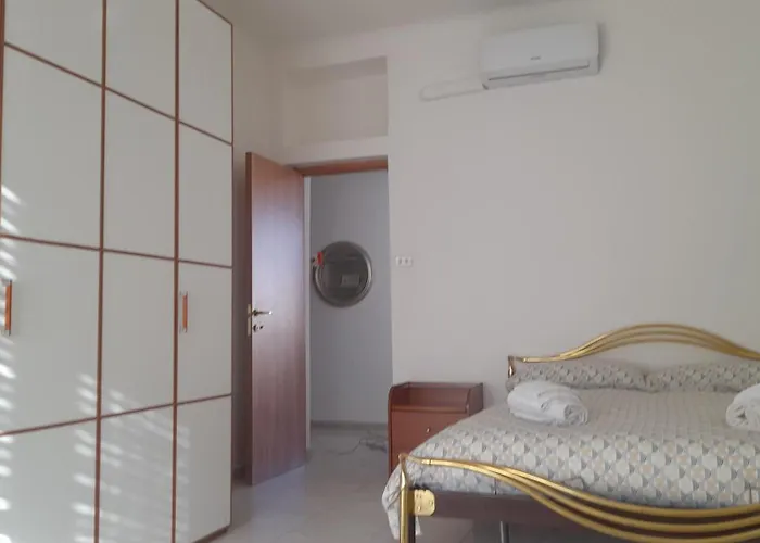 Apartment Duomo Bocconi Navigli Milano, Italia