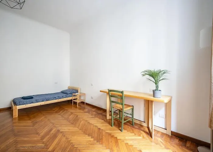 Nice Apartment In Milan Porta Venezia Duomo, Italy