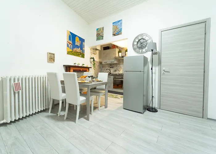 Art Design Apartment - City Center Milano, Italia