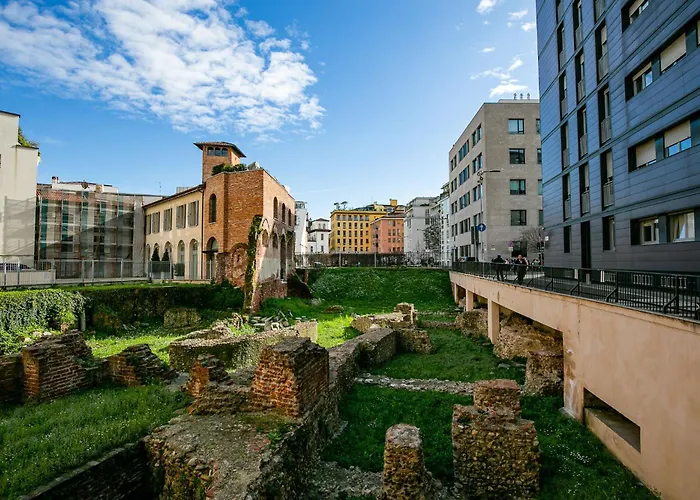 Dream Suites Milano Brisa Meravigli, Italy
