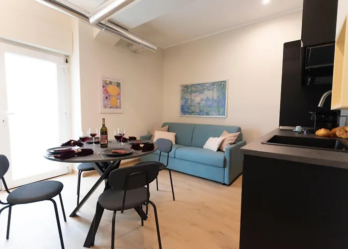 Ferienwohnung Ihost Luxury -Free Parking- Plana 6 Mailand, Italien