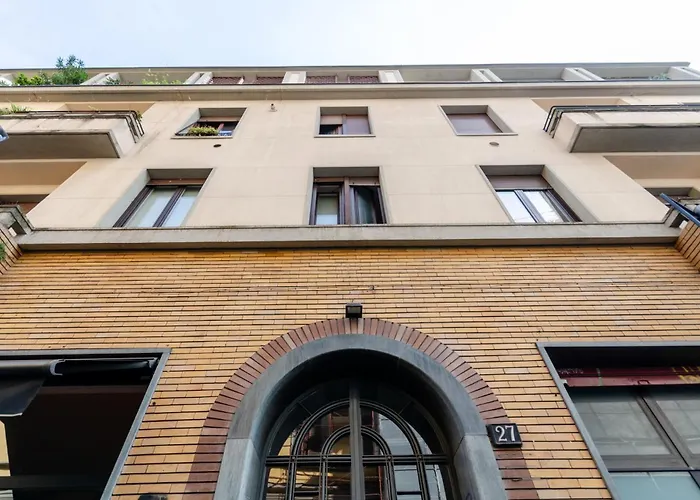 Small House Near The Station Milano, Italia