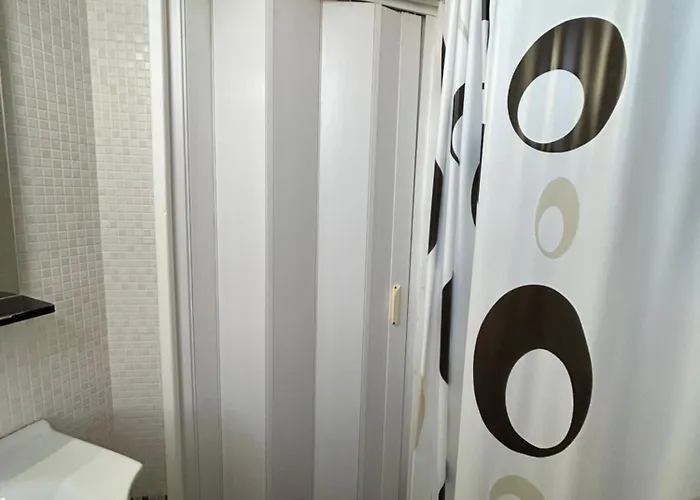 Studio in zona Loreto vicino metro MM1 e MM2 - Lippino Milano, Italia