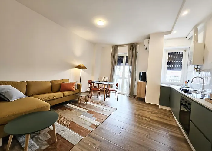 Hbhall Linate Apartment Milão, Itália