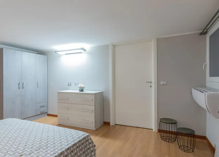 2 Suite con 2 bagni privati - De Angeli Suites Milano, Italia