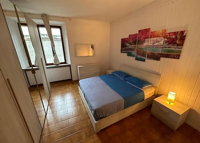 Lovely Central 2-Bedroom Apartment Milano, Italia