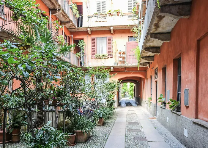 Rrrapido Apartment - Corso San Gottardo Milan, Italy