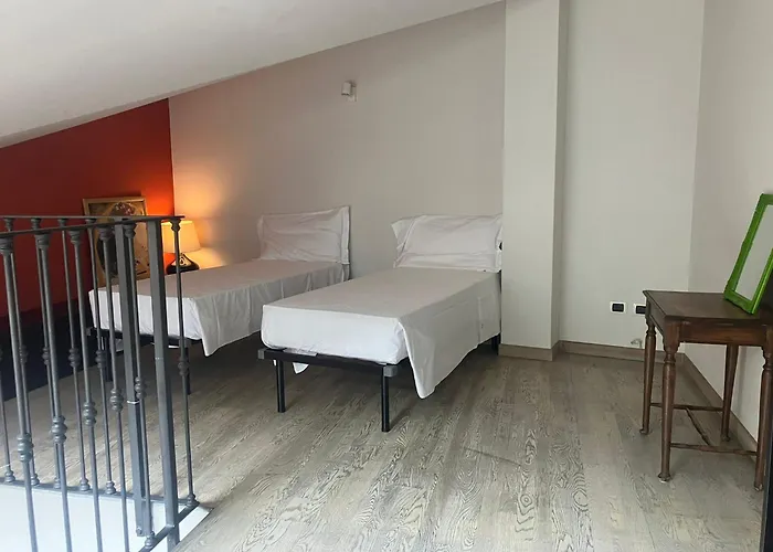 Heart Centre Milan Navigli 3 Levels Apartment, Italia