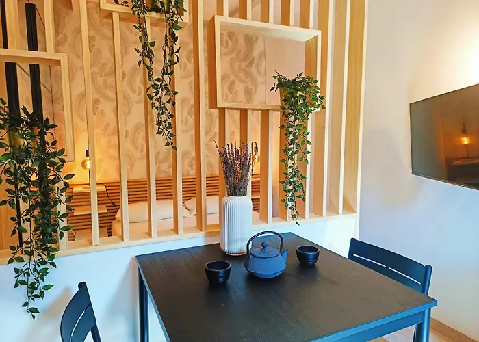 Yr Apartments Ticinese - Duomo In 10 Min By Tram Milano, Italia