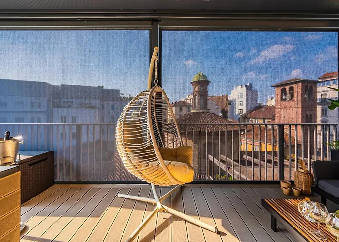 Terrazza Con Jacuzzi E Vista Iconica Sul Duomo Apartment Milan, Italy