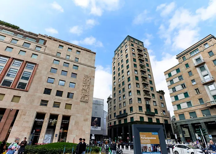 San Babila Prestige Suite - A Few Steps From Duomo Milano, Italia