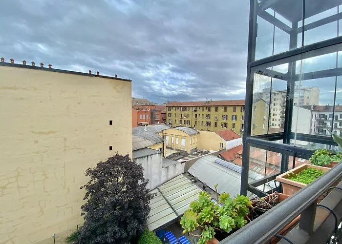 Grazioso Appartamento Nel Cuore Del Tran Tran Di Milano, Perfetto Per Amici E Famiglie, Vicino A Metropolitana, Italia