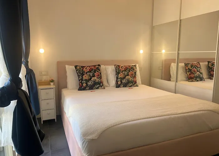 Apartamento La Regina Delle Locazioni Nel Centro Storico Di Milano, Italia