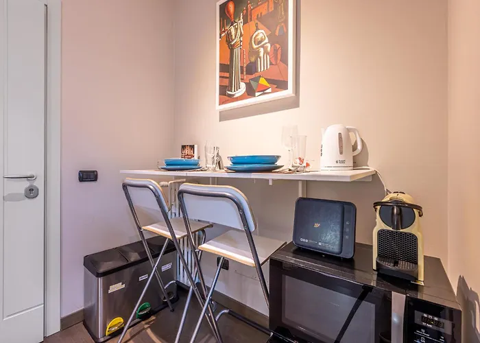Ferienwohnung Sant' Ambrogio Flat Mailand, Italien